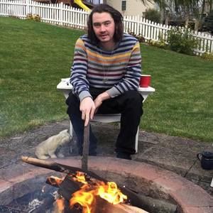 Meet your Posher, Max